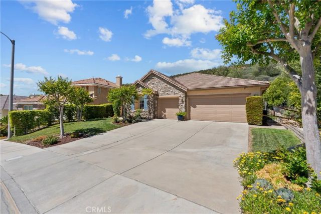 30127 Galbreth Court, Castaic, CA 91384