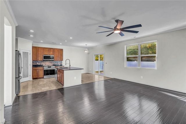 104 Linfoot CT, Williamsburg, VA 23185