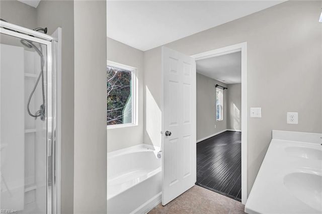 104 Linfoot CT, Williamsburg, VA 23185