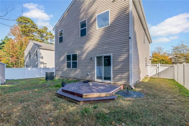 104 Linfoot CT, Williamsburg, VA 23185