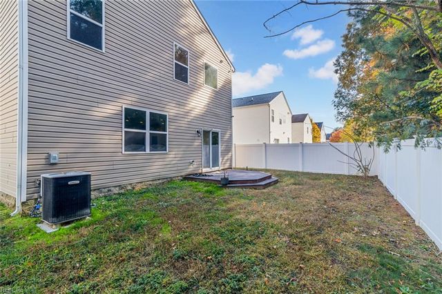 104 Linfoot CT, Williamsburg, VA 23185