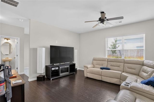 616 Blue Ash Court, Mcdonough, GA 30253