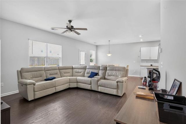 616 Blue Ash Court, Mcdonough, GA 30253