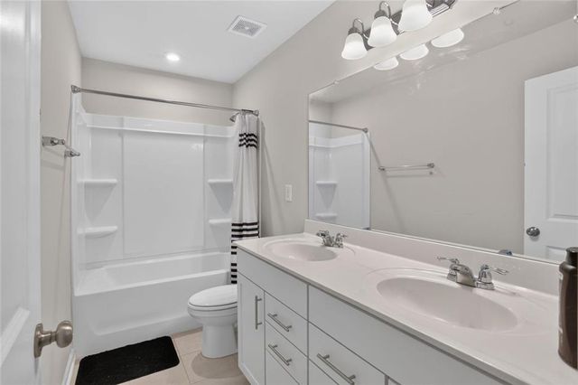 616 Blue Ash Court, Mcdonough, GA 30253