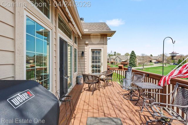 846 Ridgeside Drive, Milford Village, MI 48381