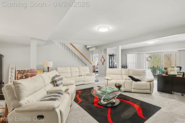 846 Ridgeside Drive, Milford Village, MI 48381