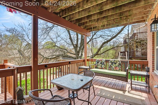 846 Ridgeside Drive, Milford Village, MI 48381
