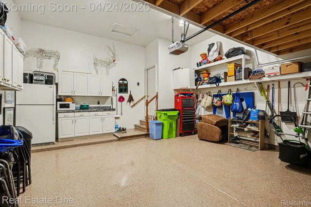 846 Ridgeside Drive, Milford Village, MI 48381