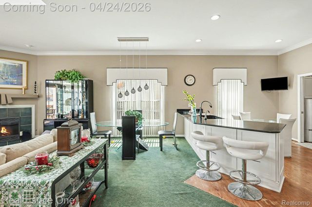 846 Ridgeside Drive, Milford Village, MI 48381