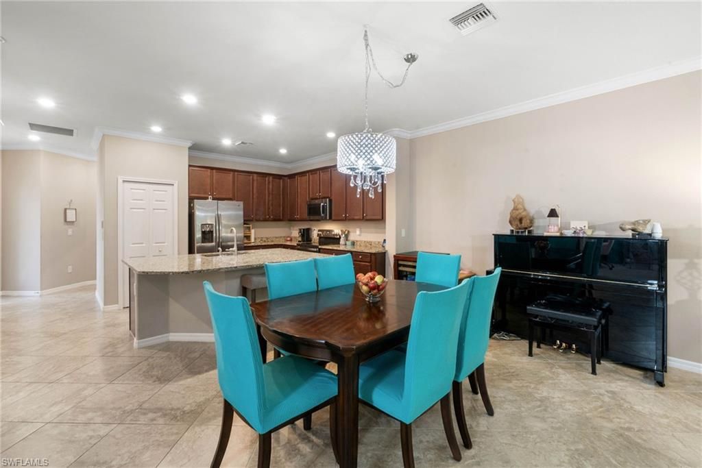 9086 Woodhurst DR, NAPLES, FL 34120 — photo 5