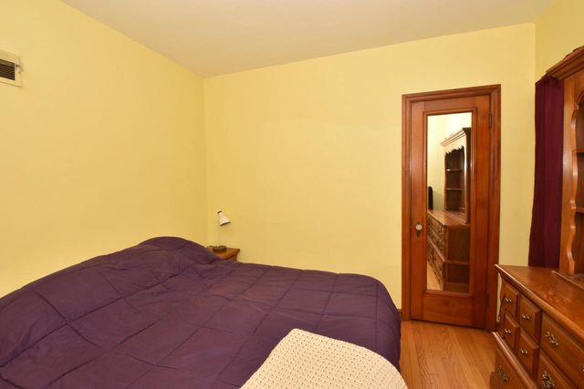 5132 W Townsend STREET, Milwaukee, WI 53216