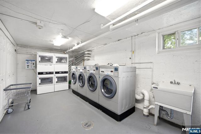 1241 Anderson 19, Fort Lee, NJ 07024