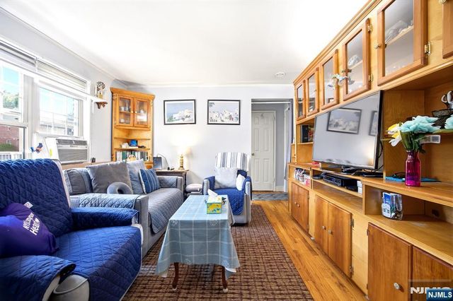 1241 Anderson 19, Fort Lee, NJ 07024