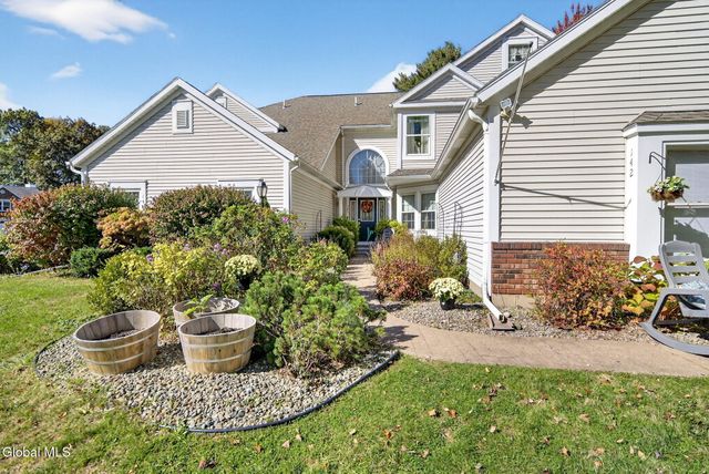 142 Killarney Drive, Niskayuna, NY 12309