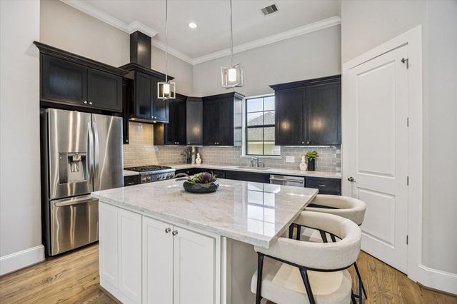 6018 Maxie Street B, Houston, TX 77007