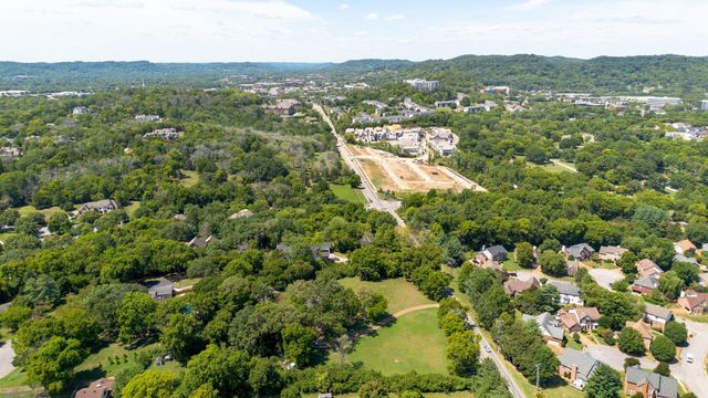5723 Cloverland Dr, Brentwood, TN 37027