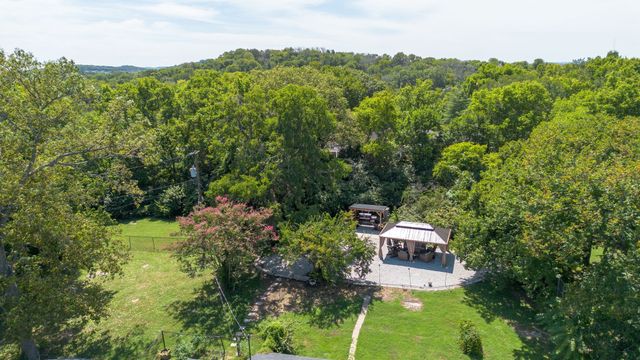 5723 Cloverland Dr, Brentwood, TN 37027