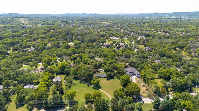 5723 Cloverland Dr, Brentwood, TN 37027