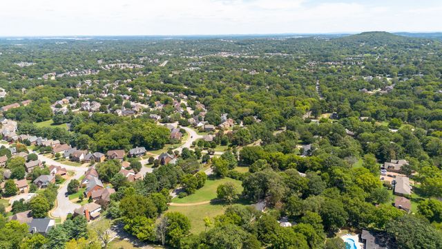 5723 Cloverland Dr, Brentwood, TN 37027