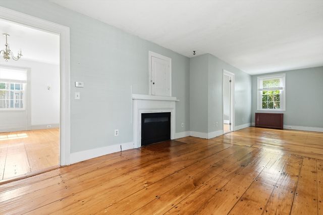 69 Main St, Kingston, MA 02364
