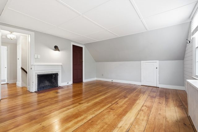 69 Main St, Kingston, MA 02364