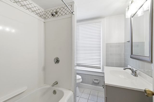 69 Main St, Kingston, MA 02364