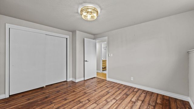 1042 Lakeside Court, Grand Junction, CO 81506