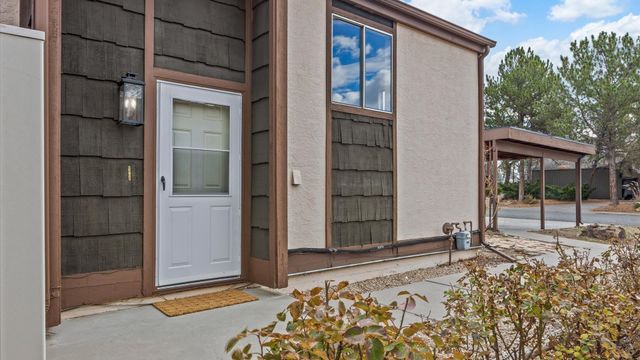 1042 Lakeside Court, Grand Junction, CO 81506