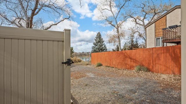 1042 Lakeside Court, Grand Junction, CO 81506