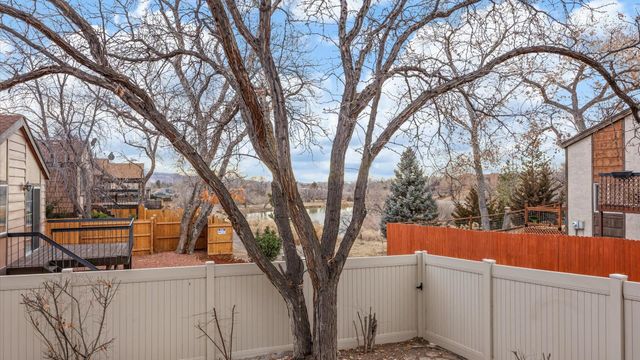 1042 Lakeside Court, Grand Junction, CO 81506