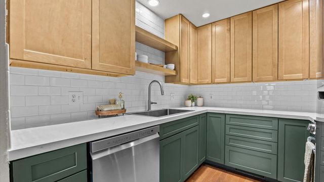 1042 Lakeside Court, Grand Junction, CO 81506