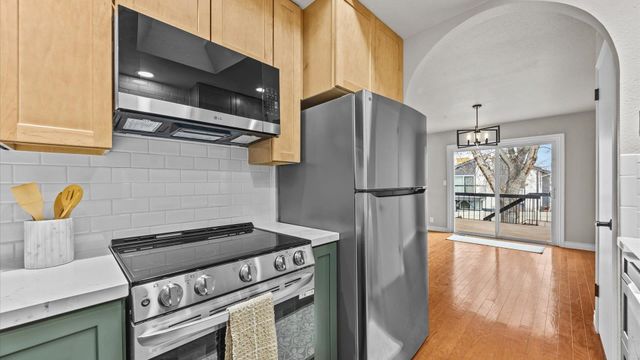 1042 Lakeside Court, Grand Junction, CO 81506