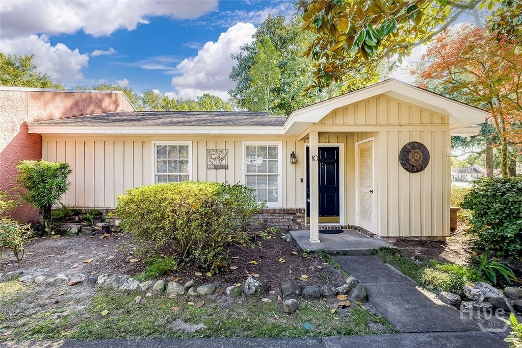 10 Scuppers Court, Savannah, GA 31410