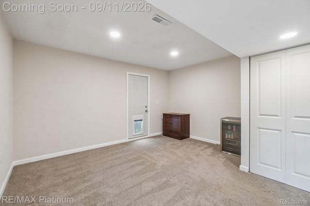 12126 Linden Road, Fenton, MI 48451