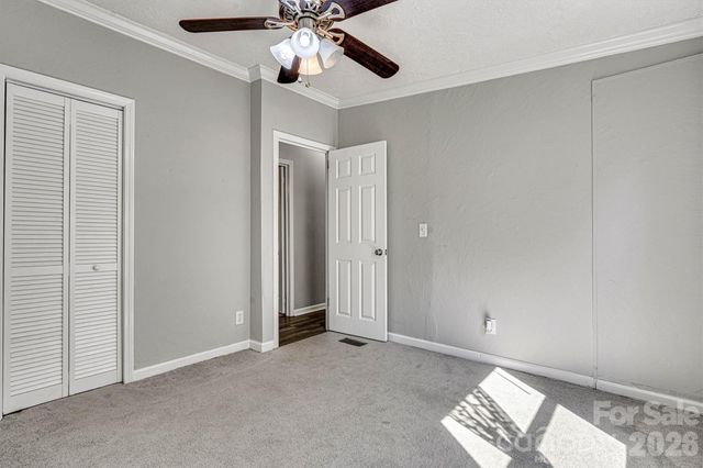 5135 36th Street Drive NE, Hickory, NC 28601