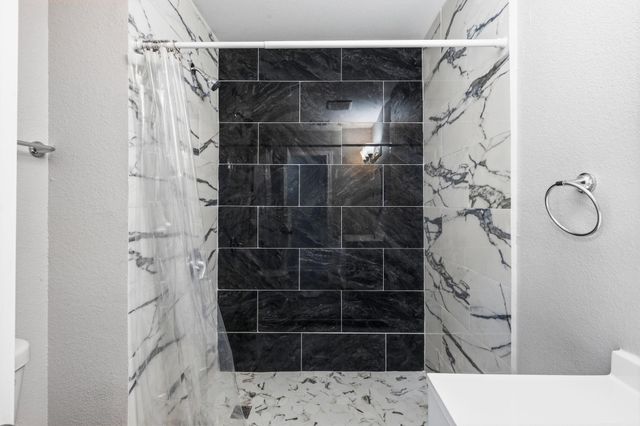 202 Massey Tompkins Road, Baytown, TX 77521