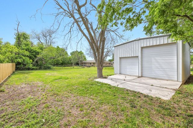 202 Massey Tompkins Road, Baytown, TX 77521