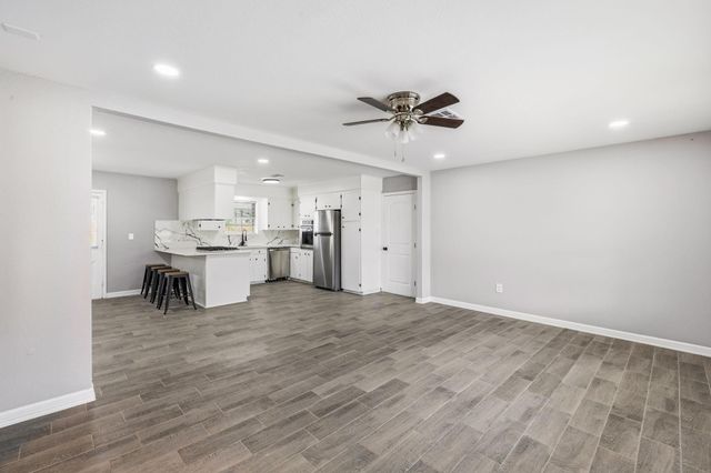 202 Massey Tompkins Road, Baytown, TX 77521