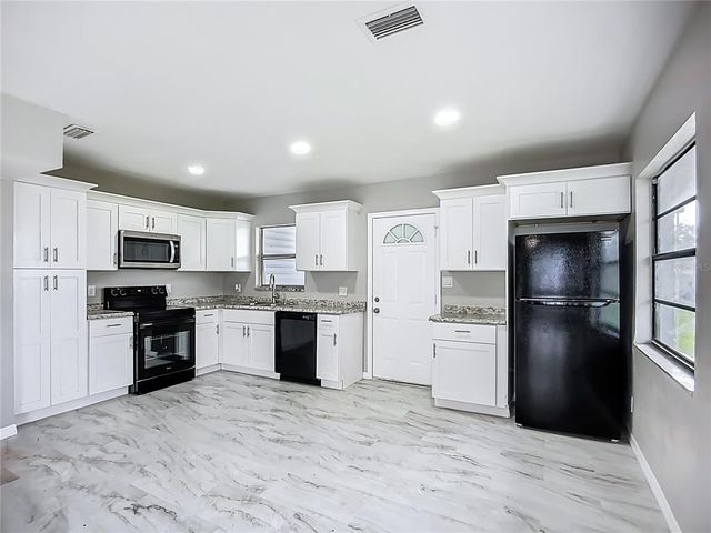 6228 FLORIDA CIRCLE W, Apollo Beach, FL 33572