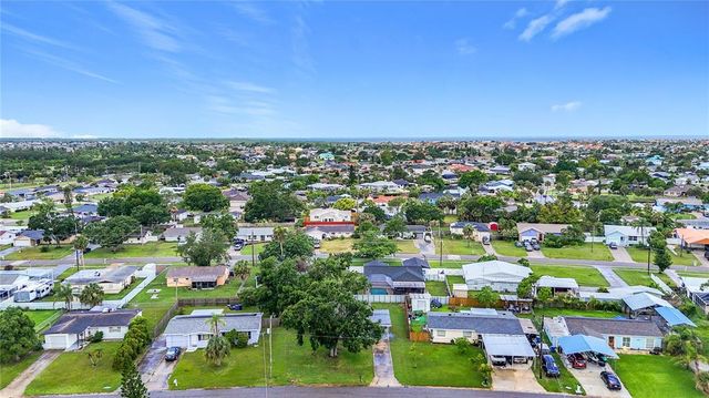 6228 FLORIDA CIRCLE W, Apollo Beach, FL 33572