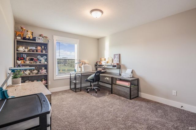 637 E Benjamin Street, Ellettsville, IN 47429