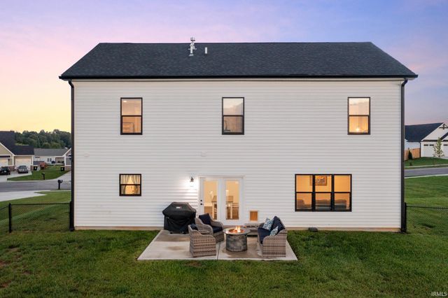 637 E Benjamin Street, Ellettsville, IN 47429