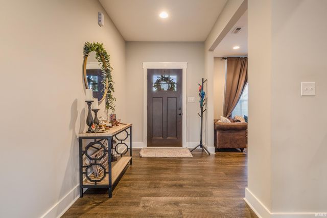 637 E Benjamin Street, Ellettsville, IN 47429