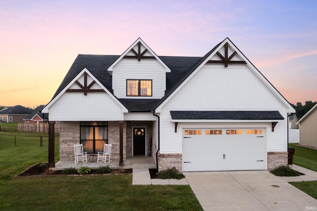 637 E Benjamin Street, Ellettsville, IN 47429