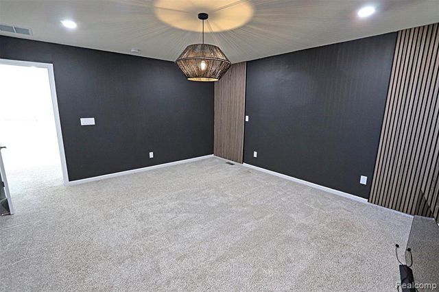 795 Ford Mill Drive, Saline, MI 48176