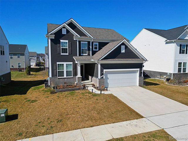 795 Ford Mill Drive, Saline, MI 48176