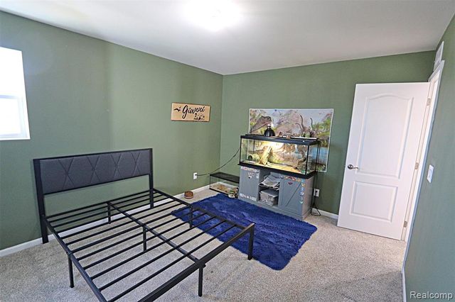 795 Ford Mill Drive, Saline, MI 48176