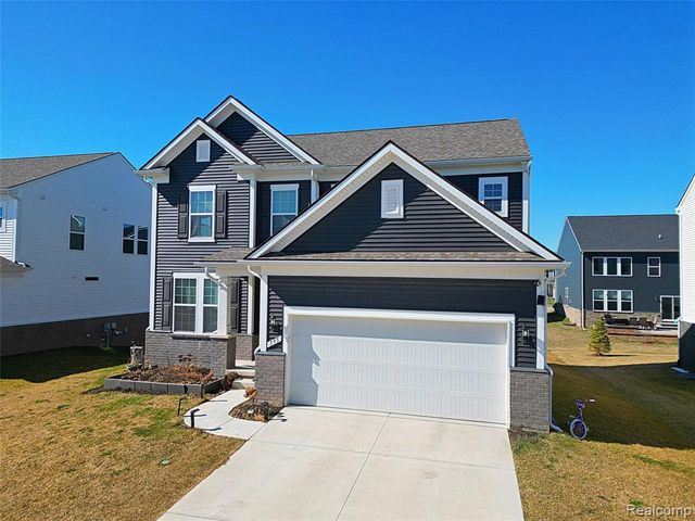 795 Ford Mill Drive, Saline, MI 48176