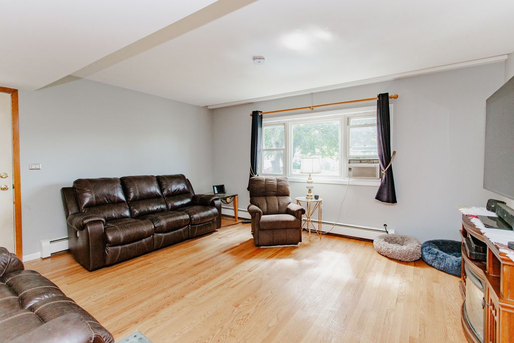 4019 Judd Avenue, Schiller Park, IL 60176 — photo 4