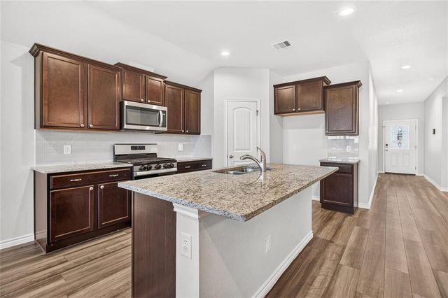 1253 Breebry Dr, Corpus Christi, TX 78415